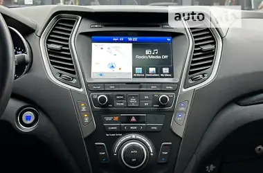 Hyundai Santa FE 2015