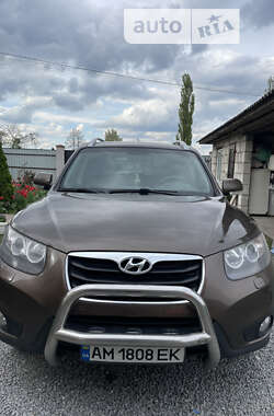 Внедорожник / Кроссовер Hyundai Santa FE 2011 в Житомире