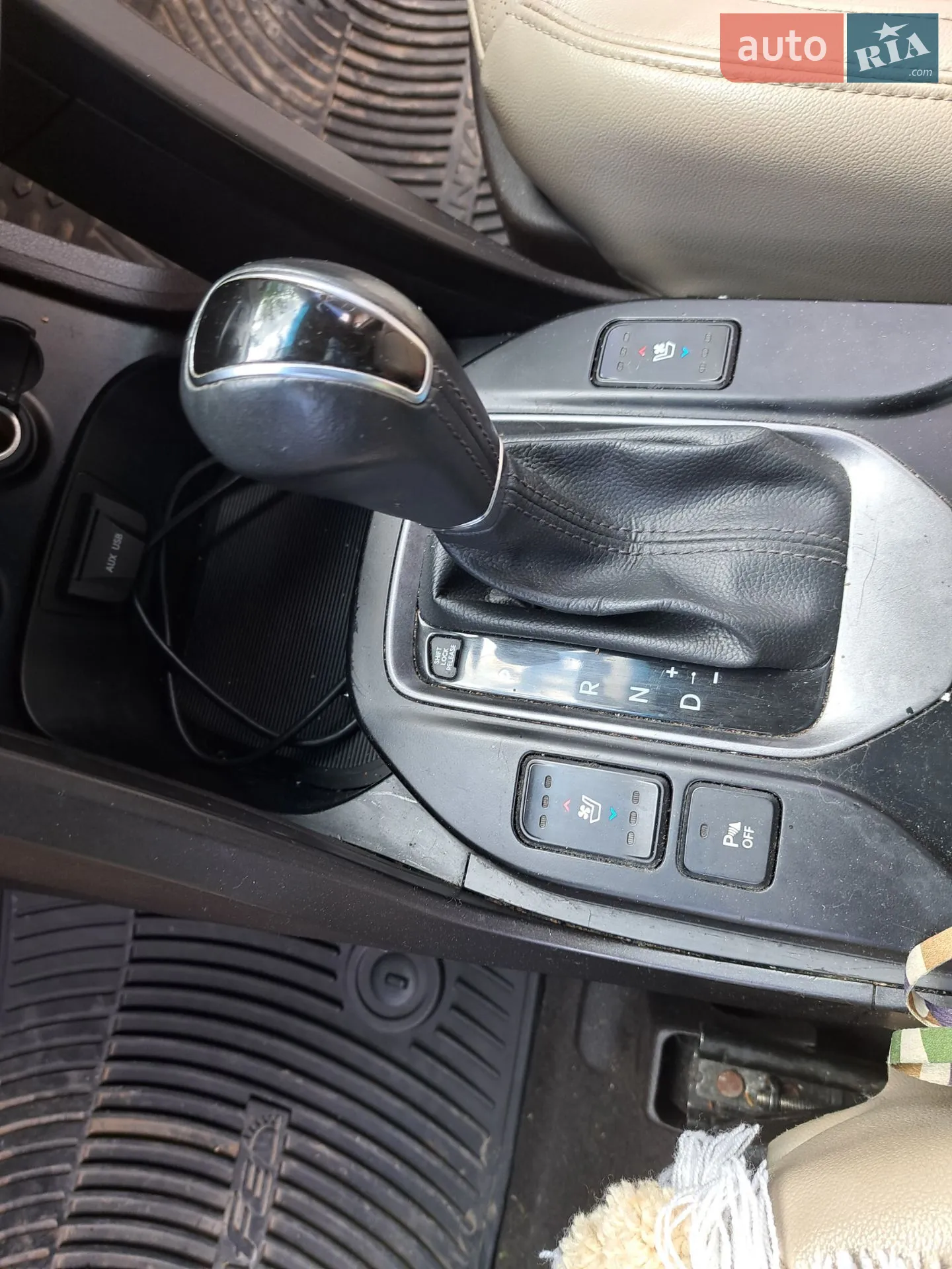 2014 Hyundai Santa Fe - мініатюра 8