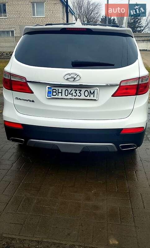 Внедорожник / Кроссовер Hyundai Santa FE 2013 в Николаеве