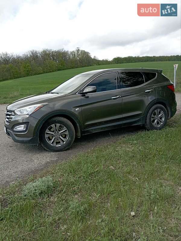 Позашляховик / Кросовер Hyundai Santa FE 2014 в Лисянці