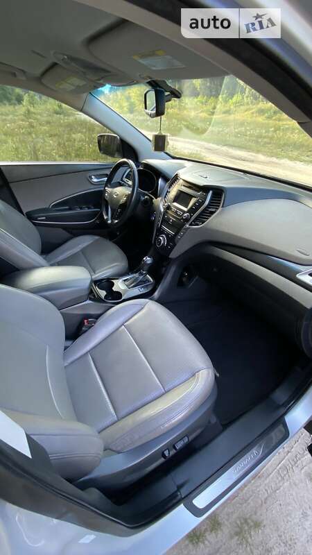 Внедорожник / Кроссовер Hyundai Santa FE 2012 в Богуславе фото 10 Внедорожник / Кроссовер Hyundai Santa FE 2012 в Богуславе