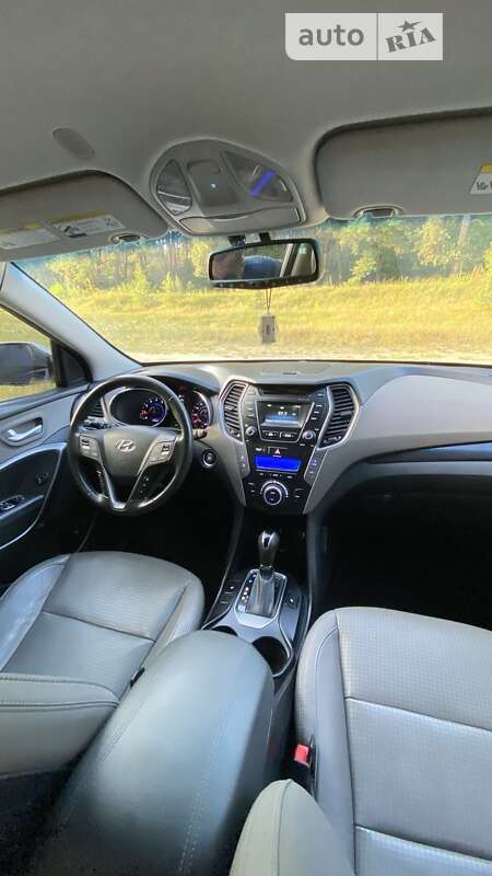 Внедорожник / Кроссовер Hyundai Santa FE 2012 в Богуславе фото 12 Внедорожник / Кроссовер Hyundai Santa FE 2012 в Богуславе