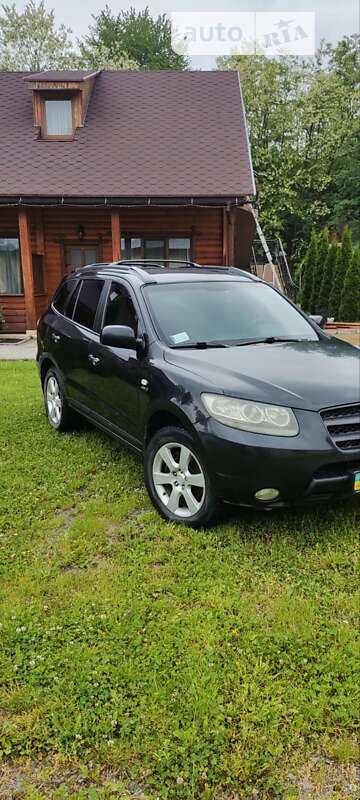 Позашляховик / Кросовер Hyundai Santa FE 2007 в Сваляві