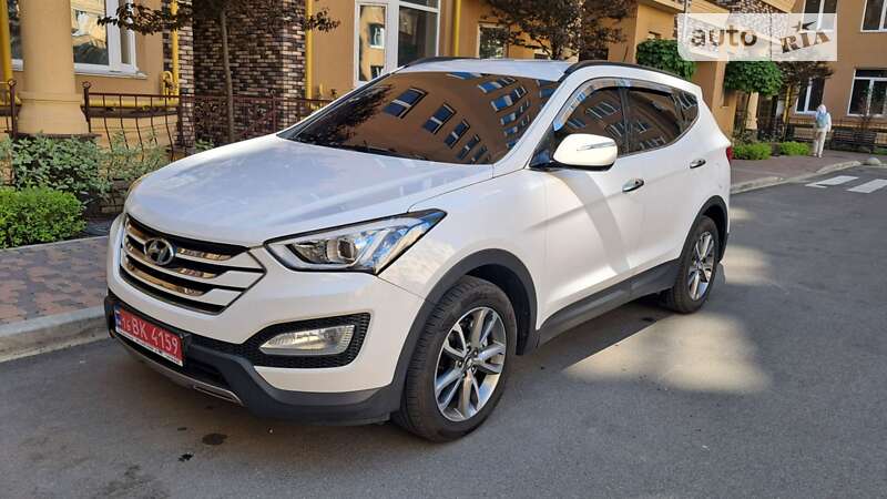 Внедорожник / Кроссовер Hyundai Santa FE 2012 в Киеве