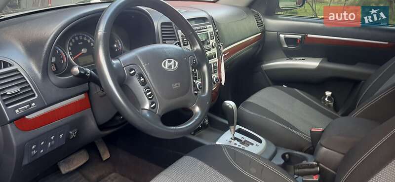 Позашляховик / Кросовер Hyundai Santa FE 2006 в Новомосковську