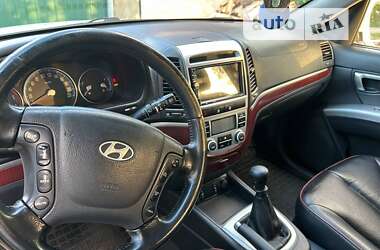 Позашляховик / Кросовер Hyundai Santa FE 2009 в Сновську