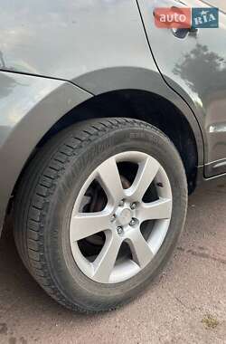 Внедорожник / Кроссовер Hyundai Santa FE 2007 в 