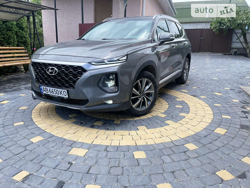 Позашляховик / Кросовер Hyundai Santa FE 2019 в Вінниці