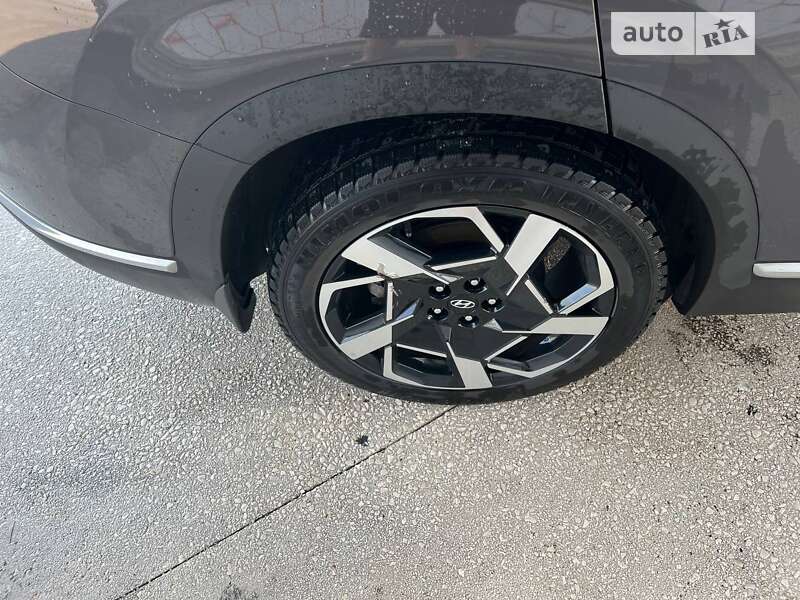 Внедорожник / Кроссовер Hyundai Santa FE 2021 в Херсоне