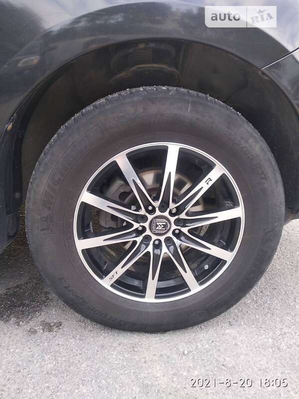 Внедорожник / Кроссовер Hyundai Santa FE 2008 в Каменец-Подольском