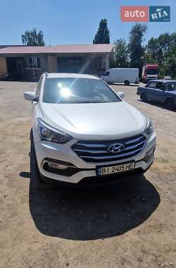 Внедорожник / Кроссовер Hyundai Santa FE 2016 в 