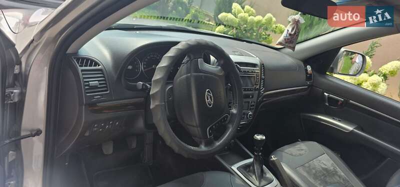 Внедорожник / Кроссовер Hyundai Santa FE 2010 в Ужгороде фото 2 Внедорожник / Кроссовер Hyundai Santa FE 2010 в Ужгороде