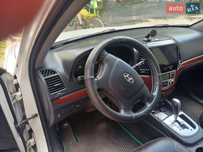 Позашляховик / Кросовер Hyundai Santa FE 2008 в Дніпрі