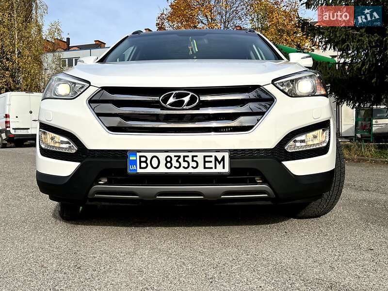 Внедорожник / Кроссовер Hyundai Santa FE 2012 в Тернополе