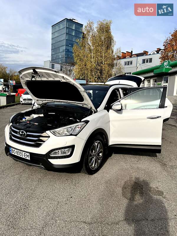 Внедорожник / Кроссовер Hyundai Santa FE 2012 в Тернополе