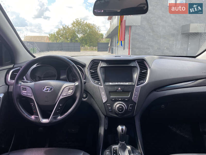 Внедорожник / Кроссовер Hyundai Santa FE 2013 в Костополе