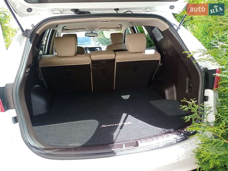 Внедорожник / Кроссовер Hyundai Santa FE 2016 в Луцке
