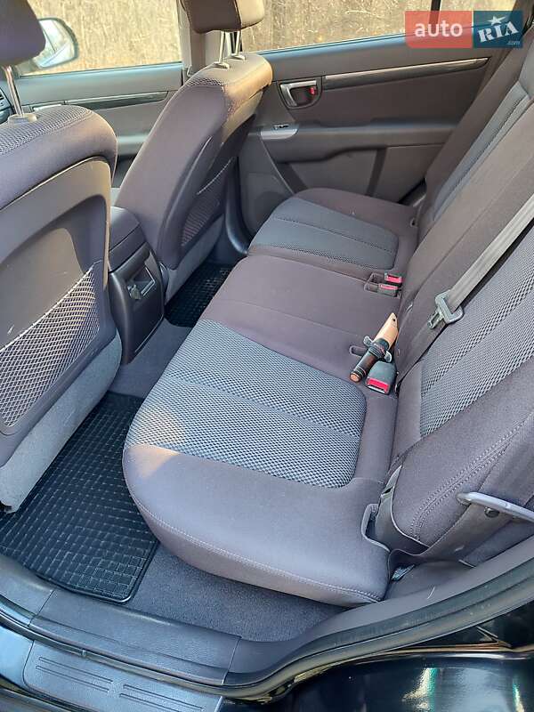 Позашляховик / Кросовер Hyundai Santa FE 2011 в Кельменцях