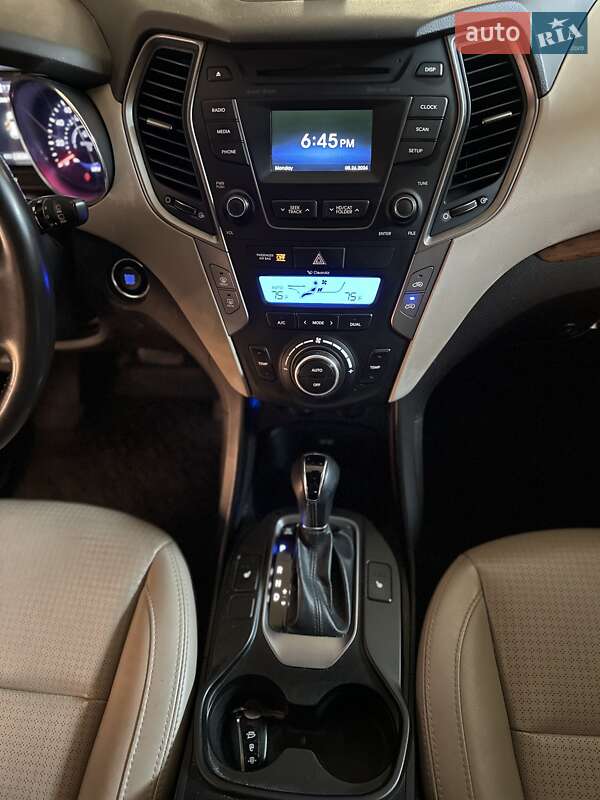 Позашляховик / Кросовер Hyundai Santa FE 2013 в Львові