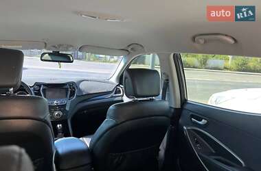 Внедорожник / Кроссовер Hyundai Santa FE 2013 в 