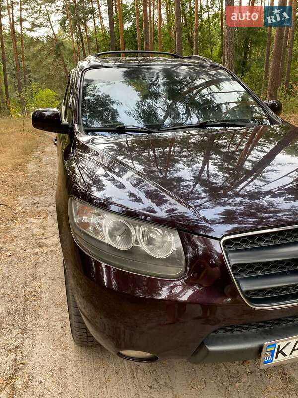 Позашляховик / Кросовер Hyundai Santa FE 2008 в Броварах