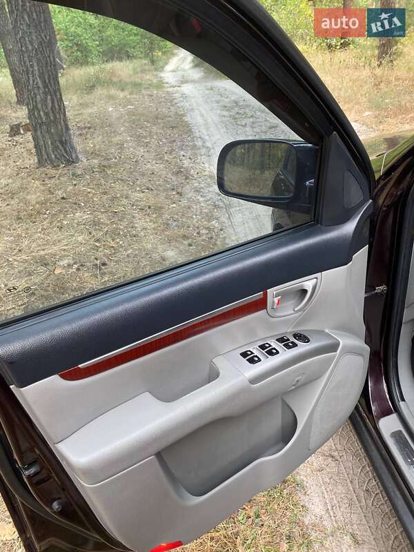 Позашляховик / Кросовер Hyundai Santa FE 2008 в Броварах