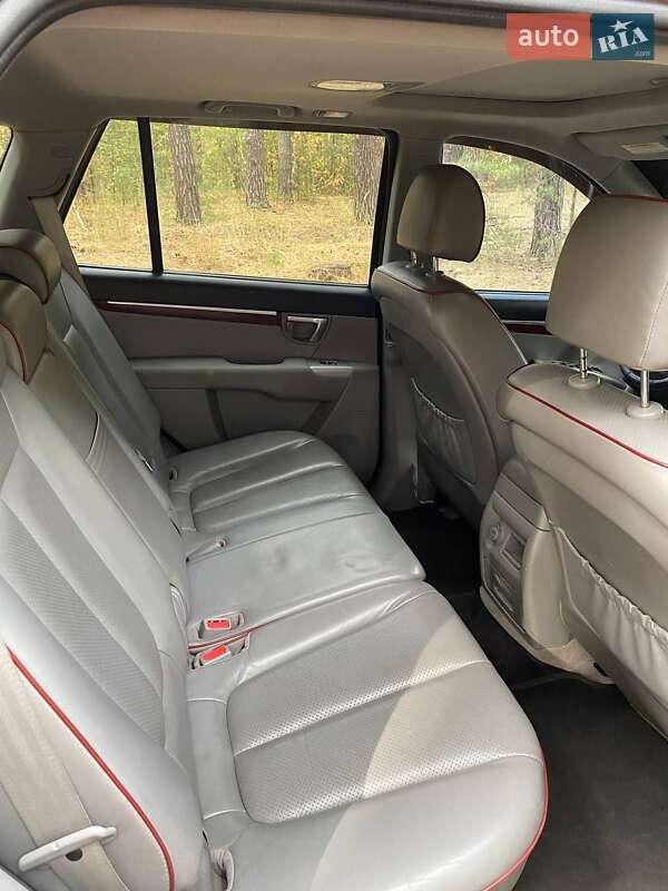 Позашляховик / Кросовер Hyundai Santa FE 2008 в Броварах