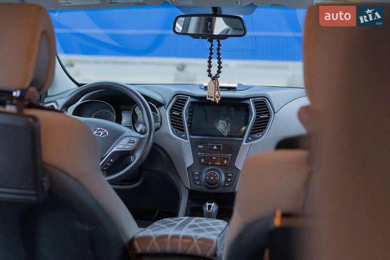Позашляховик / Кросовер Hyundai Santa FE 2012 в Вінниці