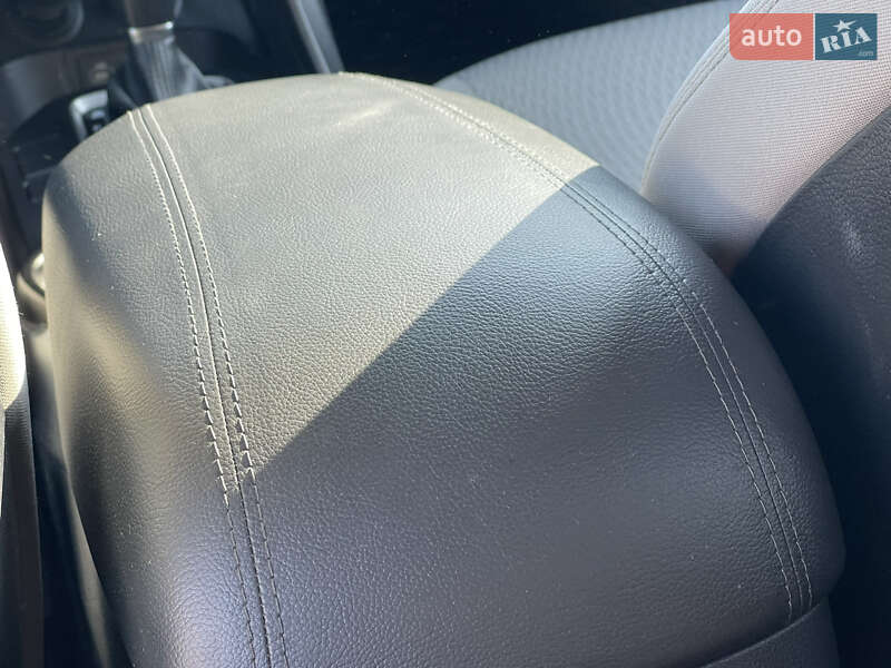 Внедорожник / Кроссовер Hyundai Santa FE 2017 в Мукачево