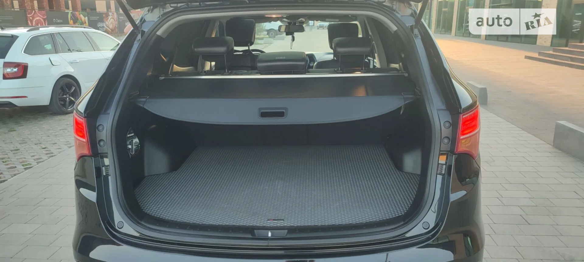 2012 Hyundai Santa Fe - мініатюра 5