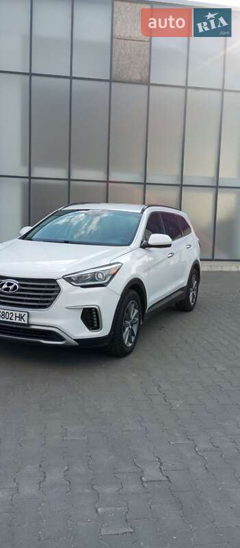 Позашляховик / Кросовер Hyundai Santa FE 2016 в Харкові