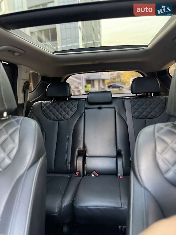 Внедорожник / Кроссовер Hyundai Santa FE 2022 в Харькове