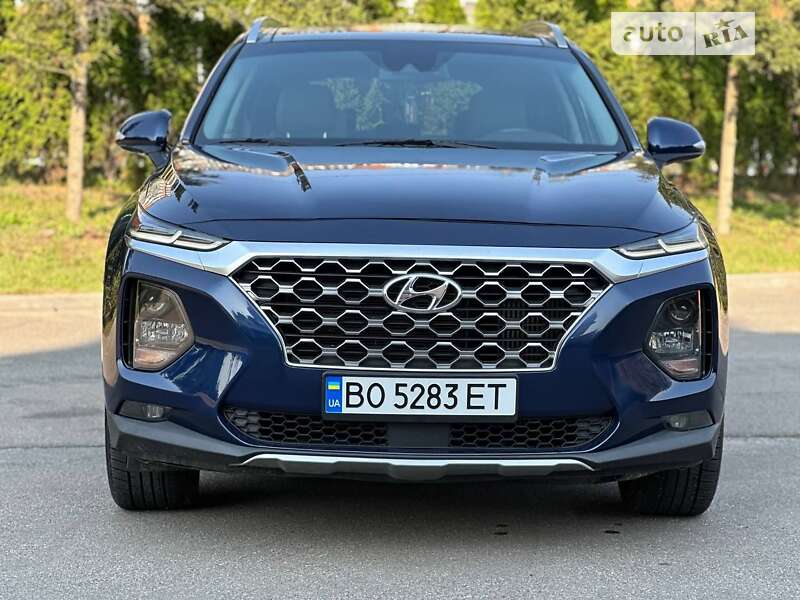 Внедорожник / Кроссовер Hyundai Santa FE 2020 в Тернополе