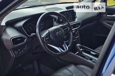 Внедорожник / Кроссовер Hyundai Santa FE 2020 в 