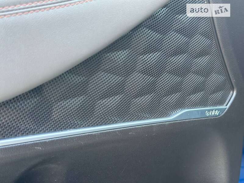 Внедорожник / Кроссовер Hyundai Santa FE 2020 в Тернополе