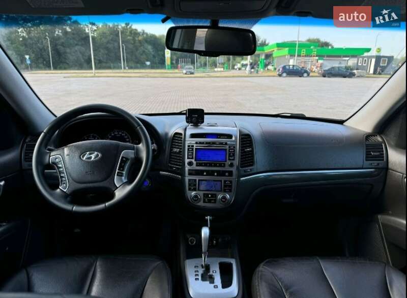 Внедорожник / Кроссовер Hyundai Santa FE 2010 в Славском