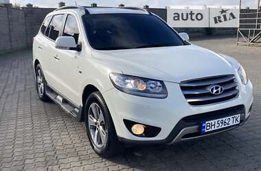 Внедорожник / Кроссовер Hyundai Santa FE 2011 в Черноморске