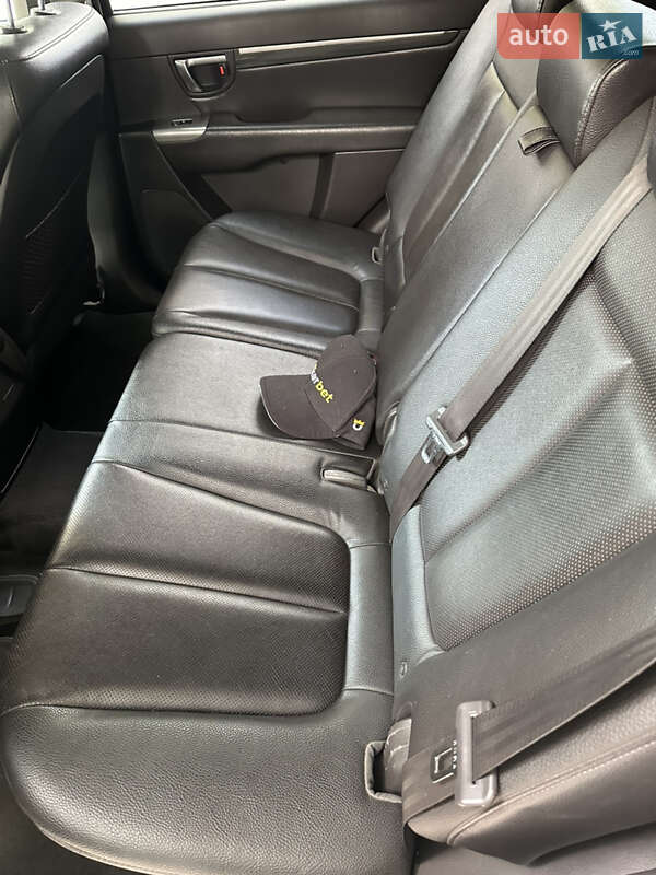 Позашляховик / Кросовер Hyundai Santa FE 2012 в Дніпрі