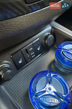 Внедорожник / Кроссовер Hyundai Santa FE 2012 в 