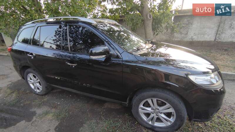 Внедорожник / Кроссовер Hyundai Santa FE 2011 в Николаеве