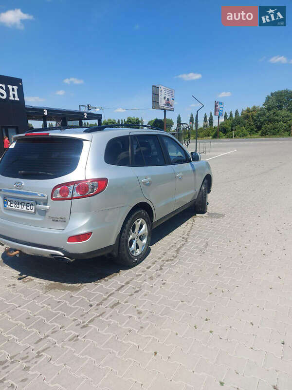 Позашляховик / Кросовер Hyundai Santa FE 2012 в Чернівцях