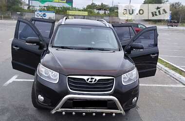 Внедорожник / Кроссовер Hyundai Santa FE 2010 в Киеве