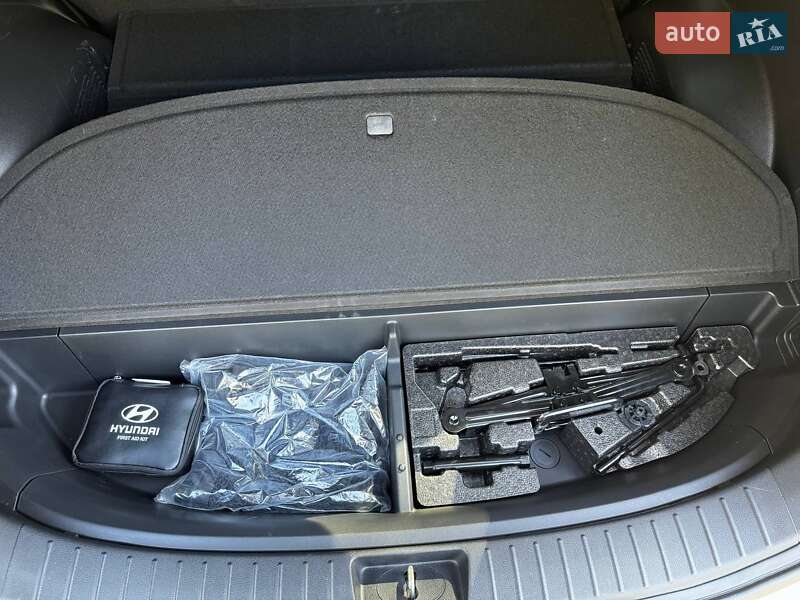 Внедорожник / Кроссовер Hyundai Santa FE 2019 в Днепре