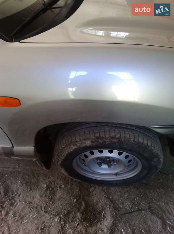 Позашляховик / Кросовер Hyundai Santa FE 2002 в Ямполі