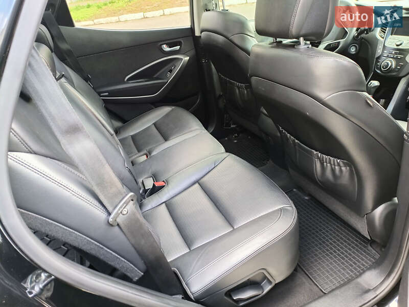 Позашляховик / Кросовер Hyundai Santa FE 2013 в Тульчині