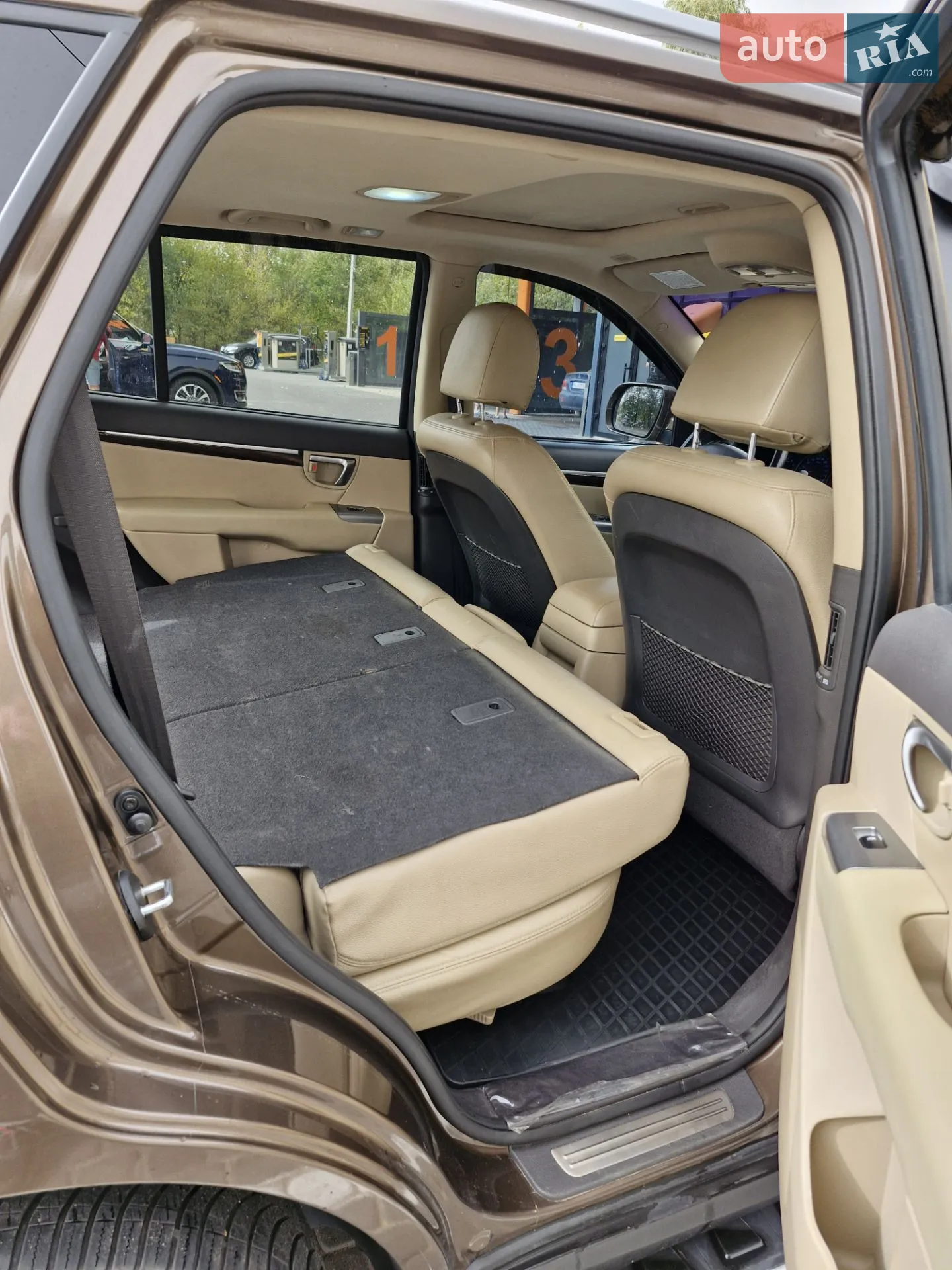 2011 Hyundai Santa Fe - мініатюра 23