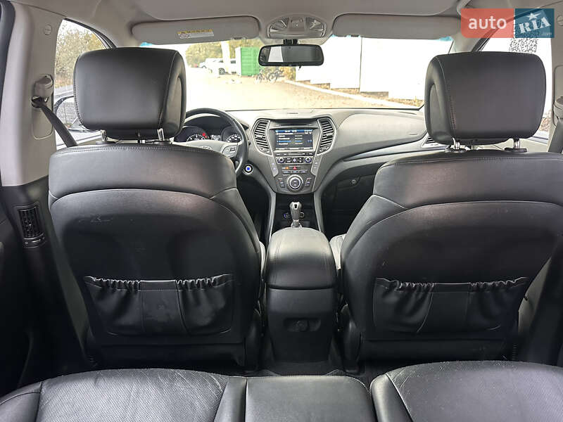 Позашляховик / Кросовер Hyundai Santa FE 2015 в Києві