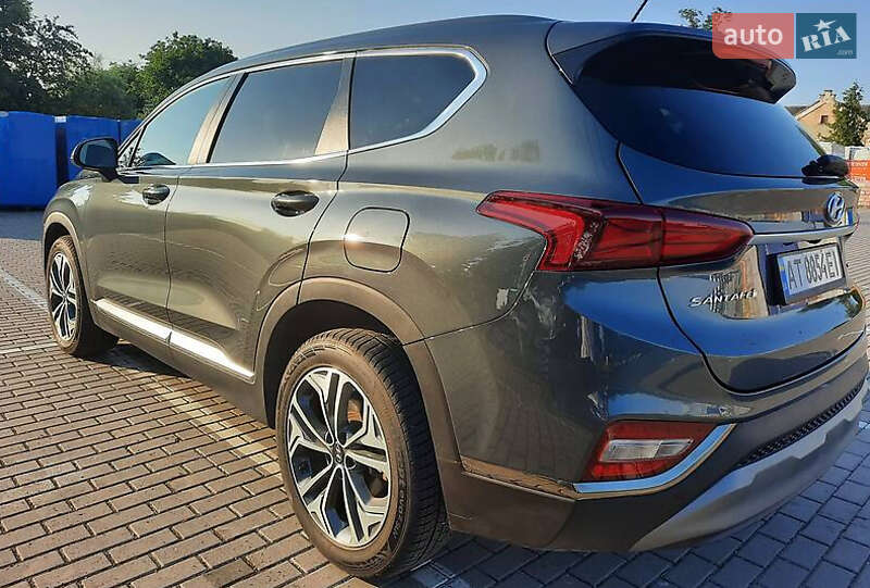 Внедорожник / Кроссовер Hyundai Santa FE 2020 в Ивано-Франковске