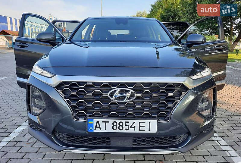 Внедорожник / Кроссовер Hyundai Santa FE 2020 в Ивано-Франковске